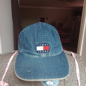 Tommy Hilfiger Baseball Cap